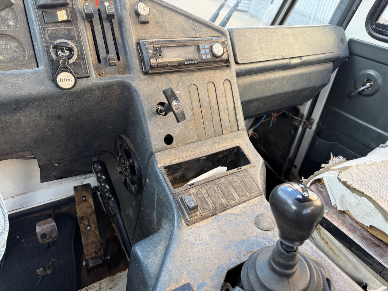 M26 R 4x2 M26 R 4x2, City Tele-Absetzer - Портальный бункеровоз: фото 4 M26 R 4x2 M26 R 4x2, City Tele-Absetzer - Портальный бункеровоз: фото 4