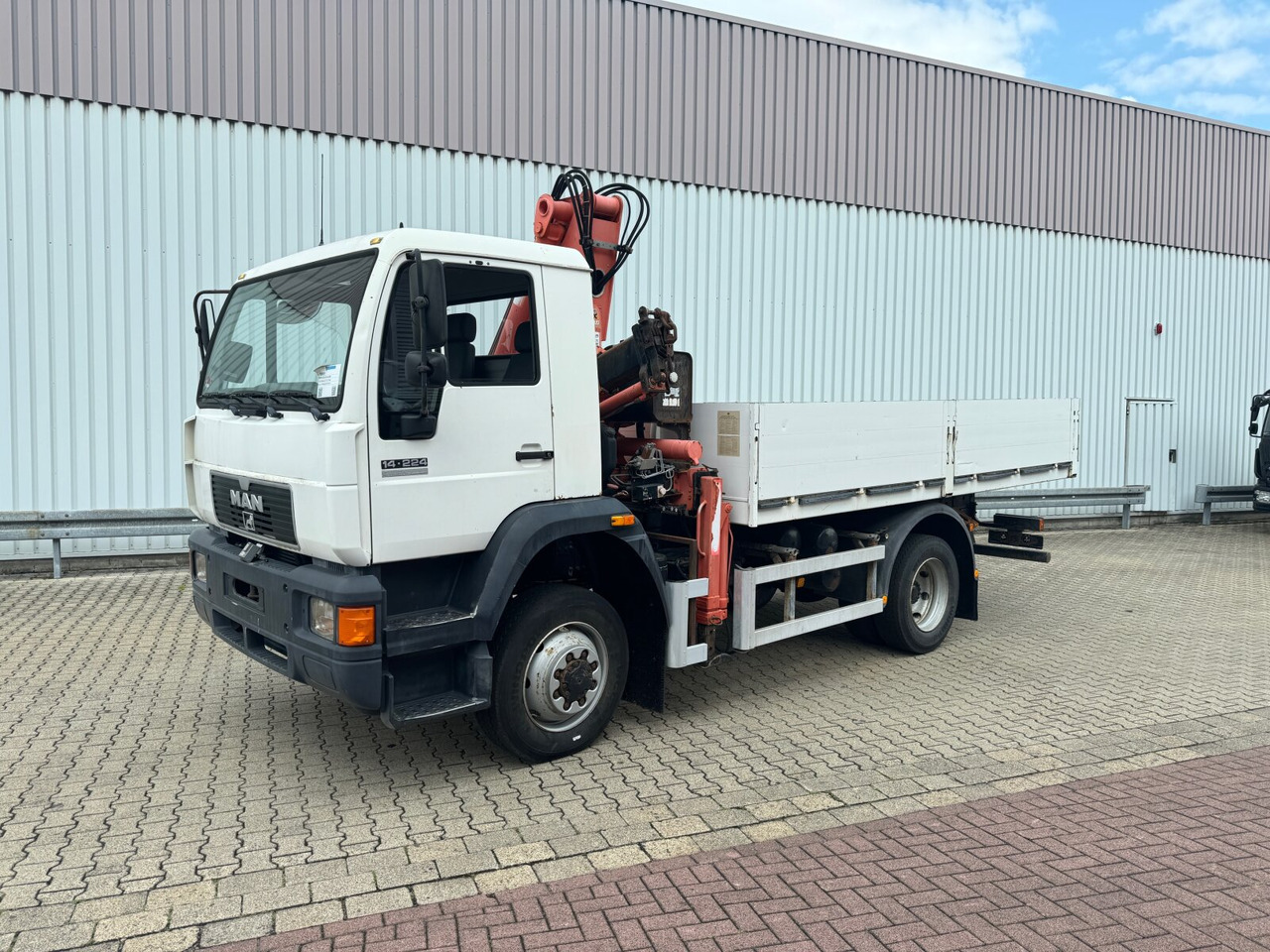 Автоманипулятор, Грузовик бортовой/ Платформа MAN 14.224 LAC 4x4 BB 14.224 LAC 4x4 BB mit Kran Atlas 100.1: фото 8 Автоманипулятор, Грузовик бортовой/ Платформа MAN 14.224 LAC 4x4 BB 14.224 LAC 4x4 BB mit Kran Atlas 100.1: фото 8