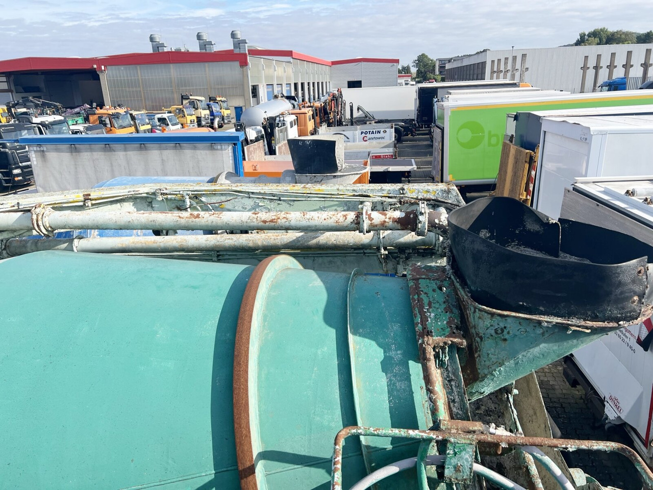 MAN 33.292 8x4 33.292 8x4 Mischer Stetter 7m³ mit Pumpe Schwing 21m, 6-Zylinder - Автобетоносмеситель: фото 2 MAN 33.292 8x4 33.292 8x4 Mischer Stetter 7m³ mit Pumpe Schwing 21m, 6-Zylinder - Автобетоносмеситель: фото 2