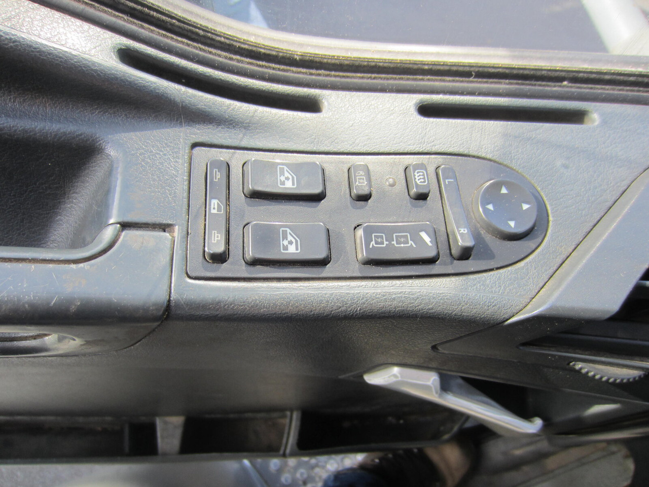 MAN - H17/2843 6x2 - Автоманипулятор: фото 5 MAN - H17/2843 6x2 - Автоманипулятор: фото 5