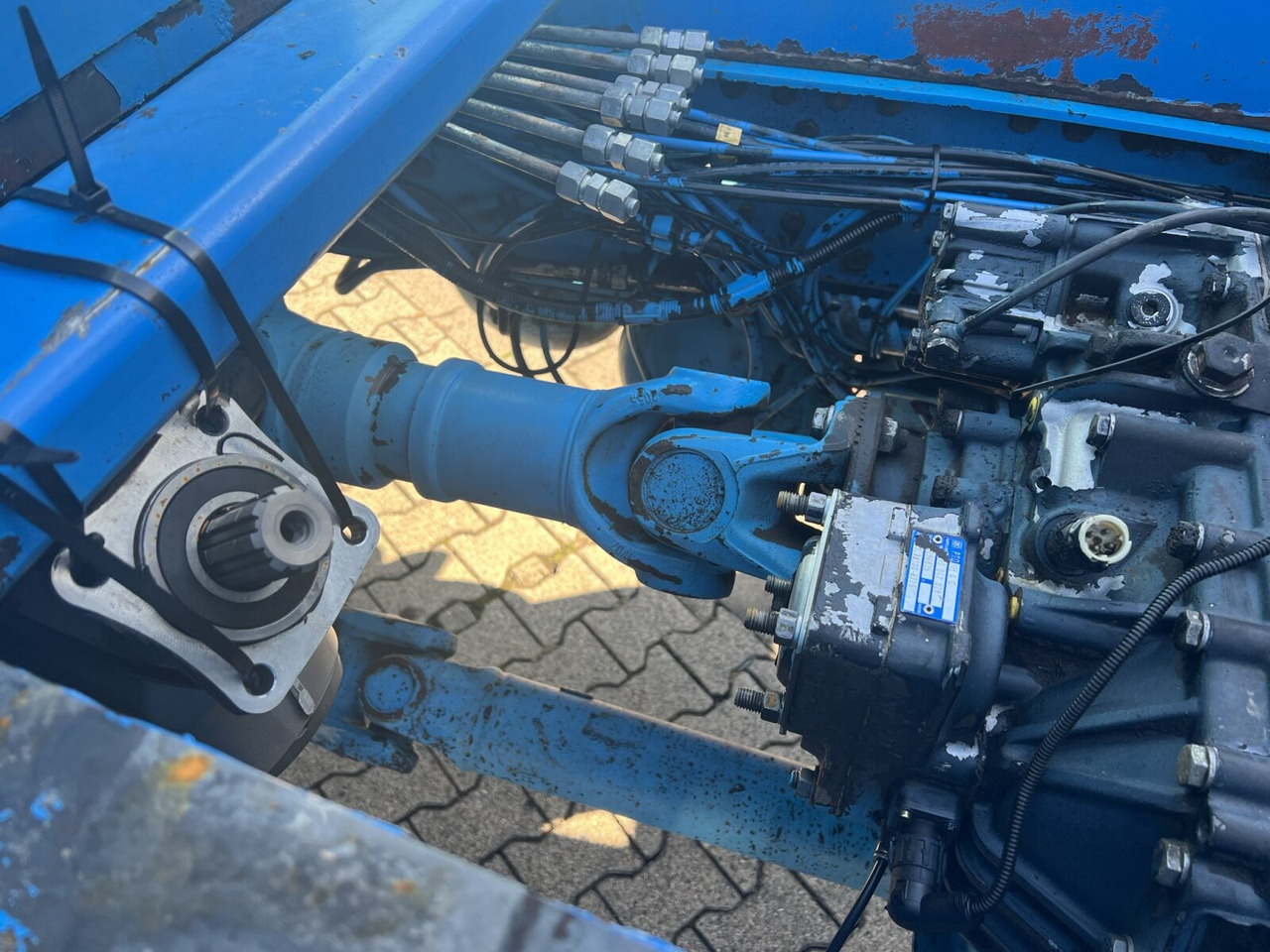 MAN TGA 26.310 6X6 BB TGA 26.310 6X6 BB mit Kran HMF 1253-K4, Funk - Автоманипулятор, Грузовик бортовой/ Платформа: фото 4 MAN TGA 26.310 6X6 BB TGA 26.310 6X6 BB mit Kran HMF 1253-K4, Funk - Автоманипулятор, Грузовик бортовой/ Платформа: фото 4