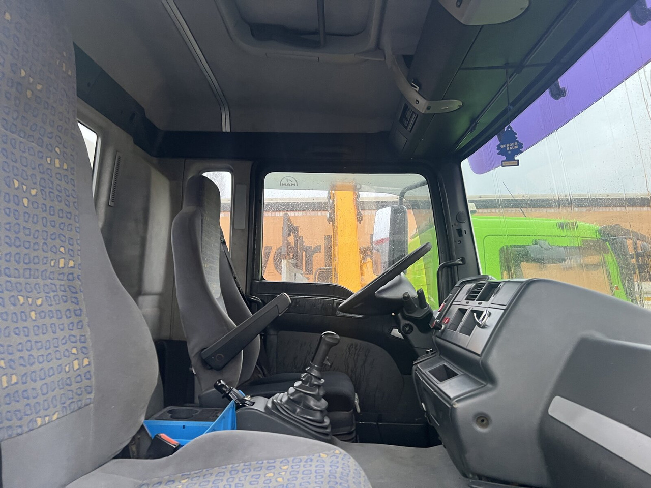 MAN TGA 26.360 6X2/4 BL TGA 26.360 6X2/4 BL, Vorlauf Lenk-Liftachse - Портальный бункеровоз: фото 4 MAN TGA 26.360 6X2/4 BL TGA 26.360 6X2/4 BL, Vorlauf Lenk-Liftachse - Портальный бункеровоз: фото 4