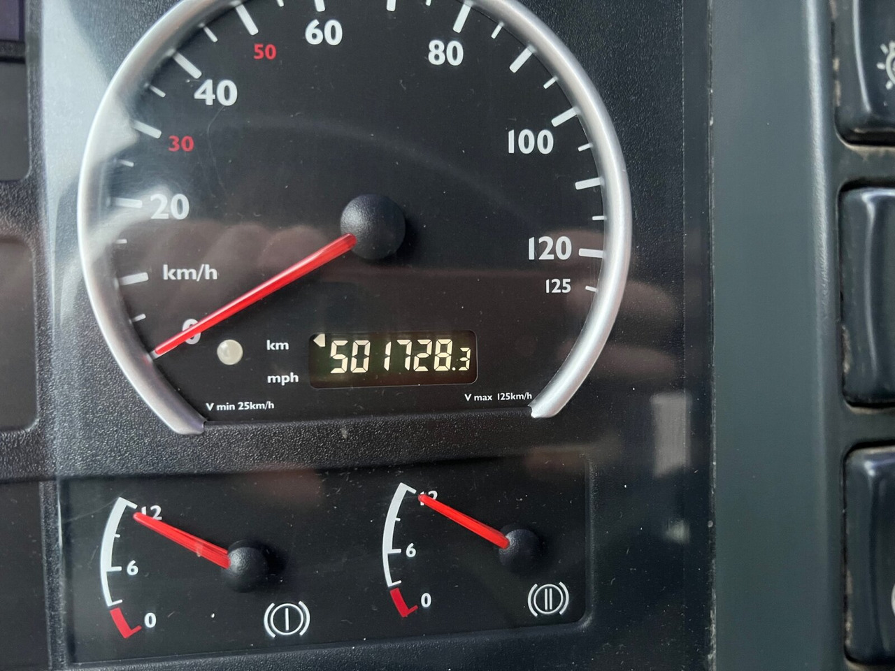 MAN TGA 26.463 6x4 BB TGA 26.463 6x4 BB - Крюковой мультилифт: фото 4 MAN TGA 26.463 6x4 BB TGA 26.463 6x4 BB - Крюковой мультилифт: фото 4