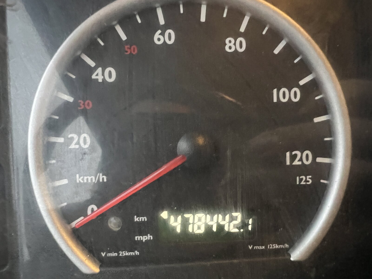 MAN TGA 35.360 8X4 BB TGA 35.360 8X4 BB, Betonmischer Karrena 10m³ - Автобетоносмеситель: фото 2 MAN TGA 35.360 8X4 BB TGA 35.360 8X4 BB, Betonmischer Karrena 10m³ - Автобетоносмеситель: фото 2