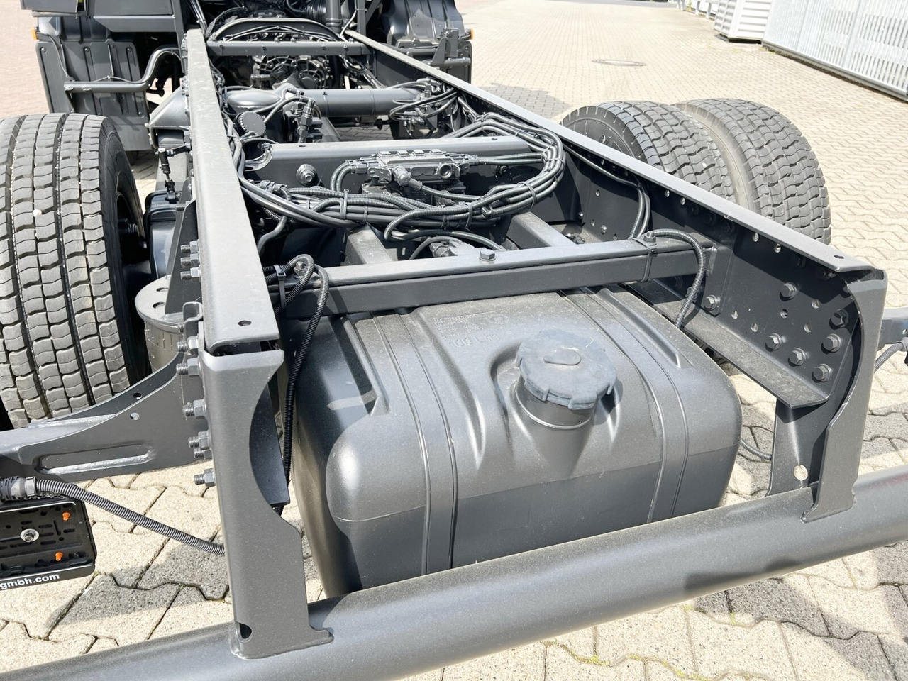 MAN TGL 12.210 4X2 BL TGL 12.210 4X2 BL - Грузовик-шасси: фото 2 MAN TGL 12.210 4X2 BL TGL 12.210 4X2 BL - Грузовик-шасси: фото 2