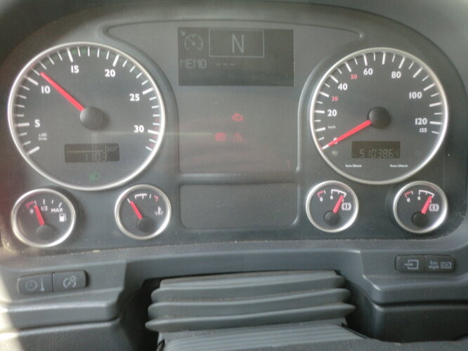 MAN TGL 8.210 BL 4x2 - Тентованный грузовик: фото 4 MAN TGL 8.210 BL 4x2 - Тентованный грузовик: фото 4