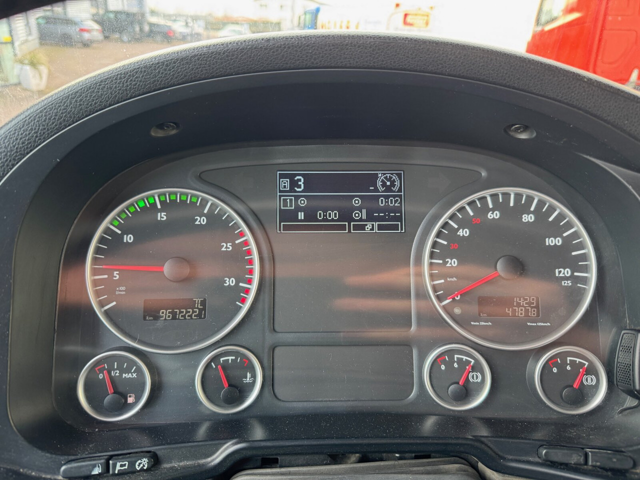 MAN TGS 26.400 6x2-4 BL TGS 26.400 6x2-4 BL, Lenk-/Liftachse, ADR, Esterer Tank ca. 20.150l, 4 Kammern - Грузовик-цистерна: фото 4 MAN TGS 26.400 6x2-4 BL TGS 26.400 6x2-4 BL, Lenk-/Liftachse, ADR, Esterer Tank ca. 20.150l, 4 Kammern - Грузовик-цистерна: фото 4