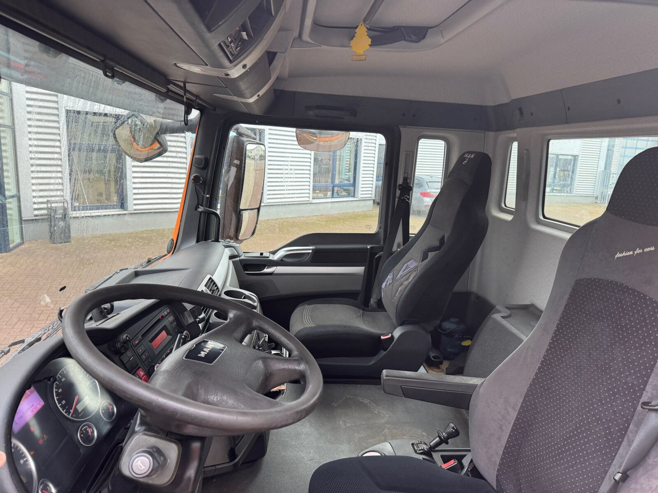 MAN TGS 26.440 6x2-4 BL TGS 26.440 6x2-4 BL, Lenk-/Liftachse, Krankabine, Kran Epsilon Q150Z96 - Крюковой мультилифт, Автоманипулятор: фото 4 MAN TGS 26.440 6x2-4 BL TGS 26.440 6x2-4 BL, Lenk-/Liftachse, Krankabine, Kran Epsilon Q150Z96 - Крюковой мультилифт, Автоманипулятор: фото 4