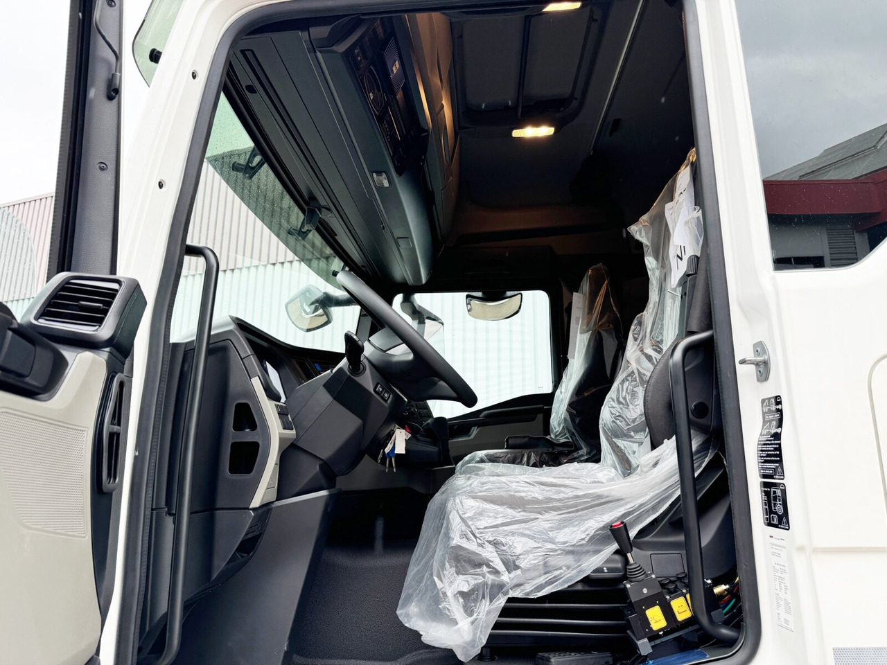 MAN TGS 26.470 6x2-4 LL CH TGS 26.470 6x2-4 LL CH, Retarder, Navi, Lenk-/Liftachse - Крюковой мультилифт: фото 3 MAN TGS 26.470 6x2-4 LL CH TGS 26.470 6x2-4 LL CH, Retarder, Navi, Lenk-/Liftachse - Крюковой мультилифт: фото 3