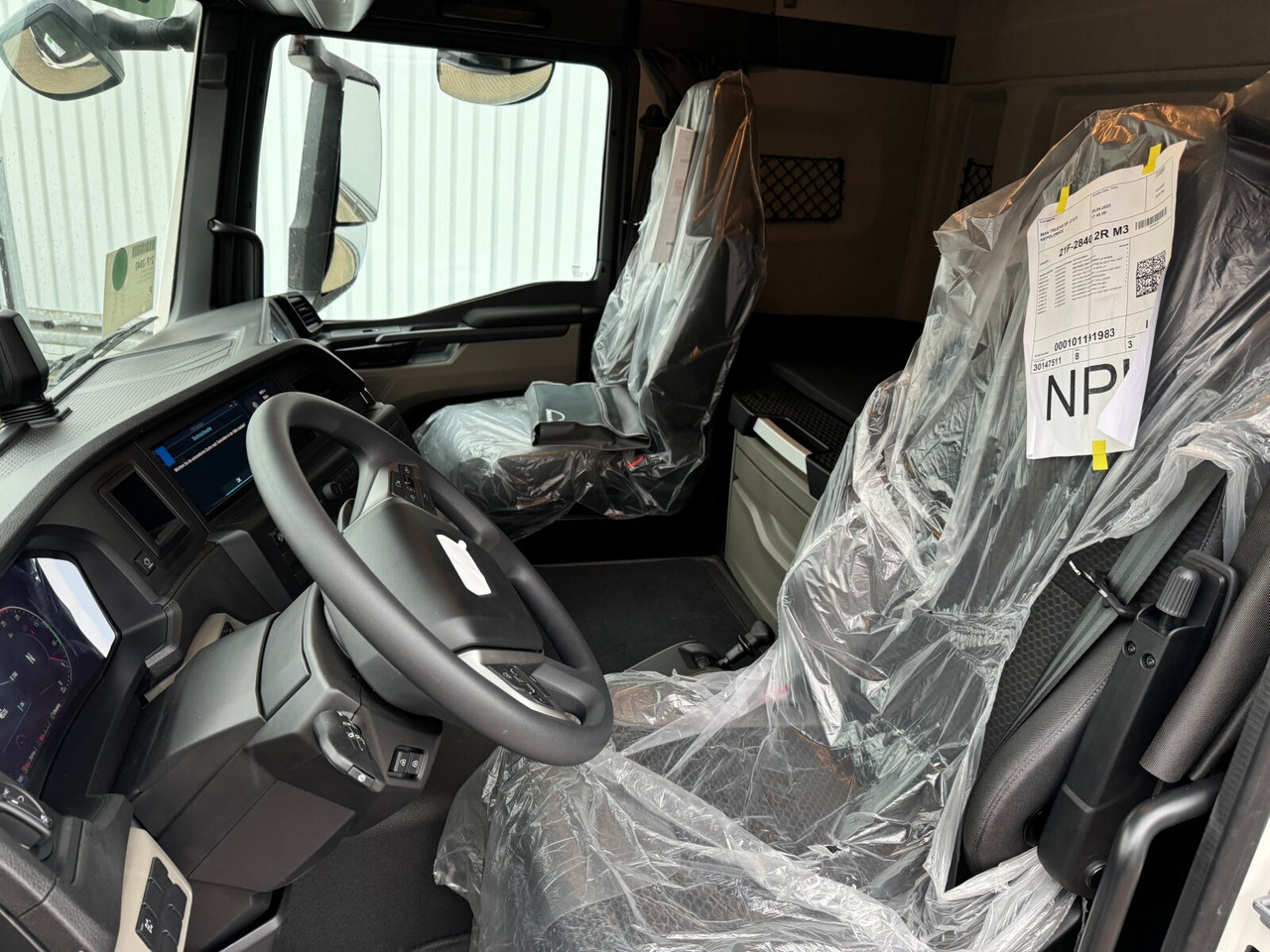 MAN TGS 26.470 6x2-4 LL CH TGS 26.470 6x2-4 LL CH, Retarder, Navi, Lenk-/Liftachse - Крюковой мультилифт: фото 4 MAN TGS 26.470 6x2-4 LL CH TGS 26.470 6x2-4 LL CH, Retarder, Navi, Lenk-/Liftachse - Крюковой мультилифт: фото 4