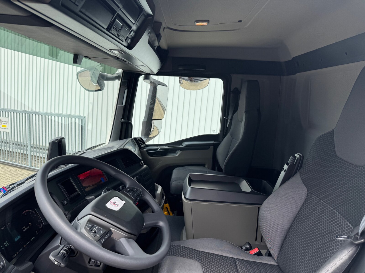 Новый Грузовик-шасси MAN TGS 33.480 6x6 BB CH TGS 33.480 6x6 BB CH, Hohe Bauart, Nebenantrieb: фото 15