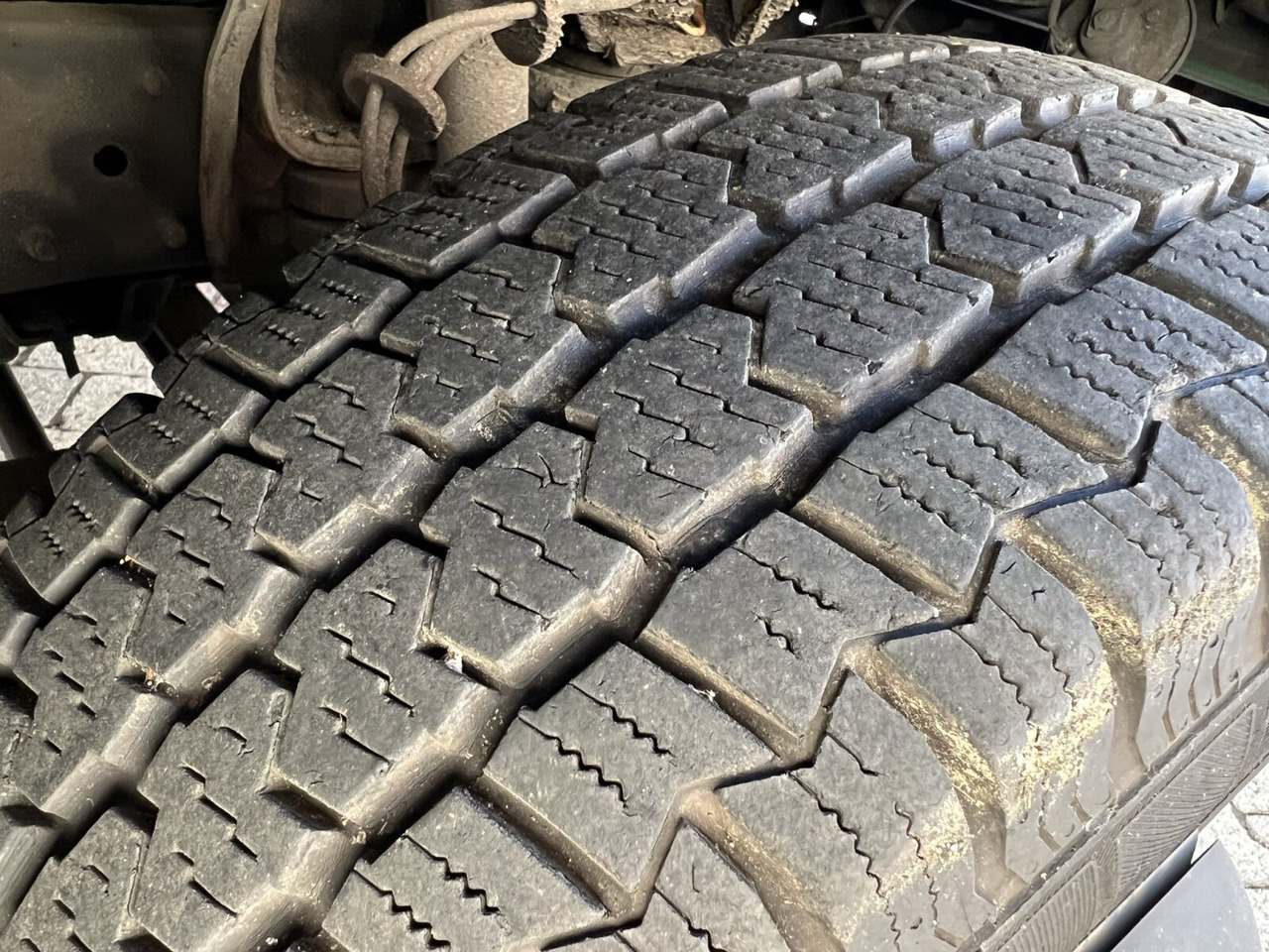 Mercedes-Benz 711 D-KA 4x2 711 D-KA 4x2, Standklima, 11-Sitze, 2 x on stock - Микроавтобус, Пассажирский фургон: фото 2 Mercedes-Benz 711 D-KA 4x2 711 D-KA 4x2, Standklima, 11-Sitze, 2 x on stock - Микроавтобус, Пассажирский фургон: фото 2