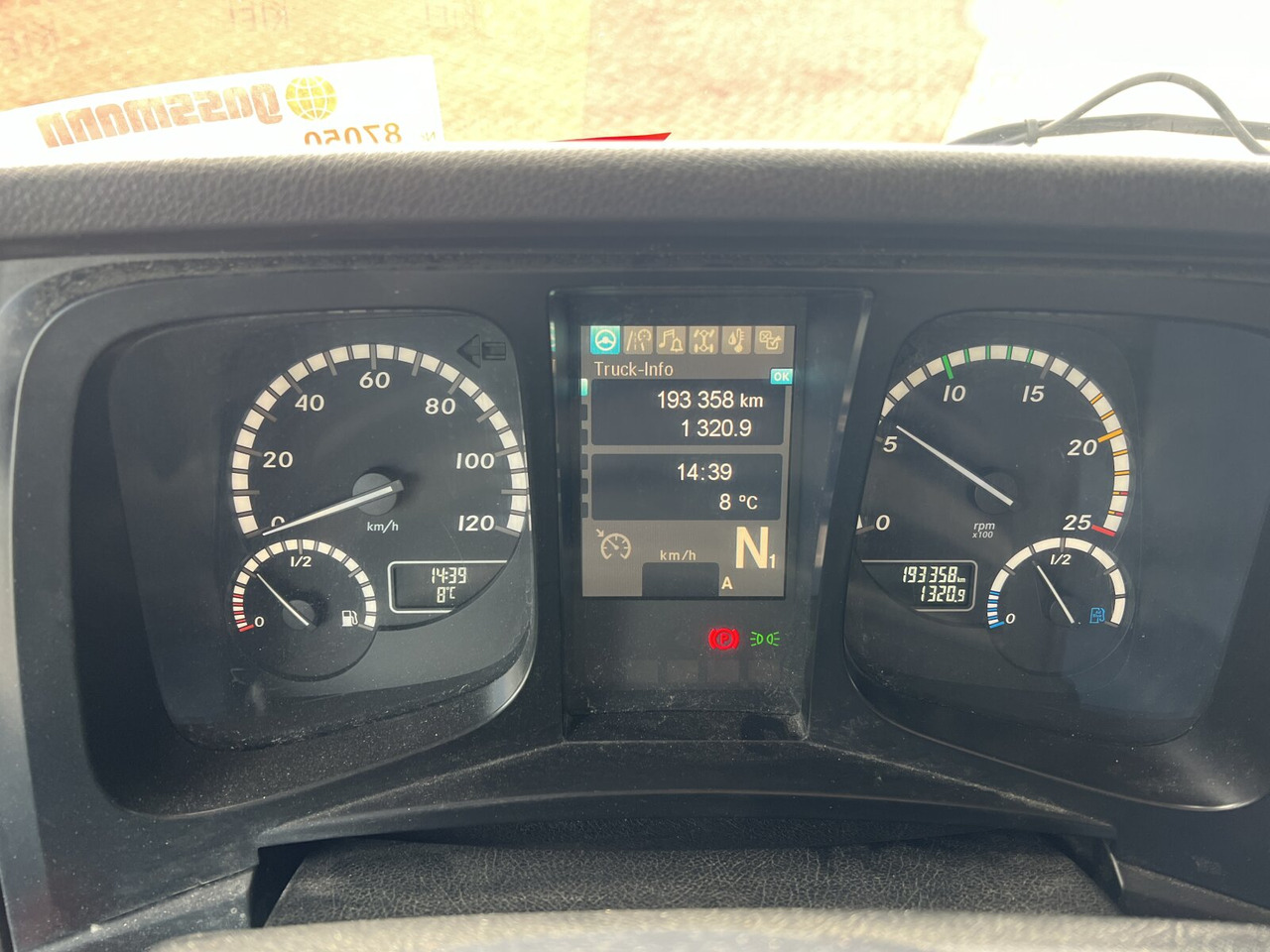 Внедорожный самосвал Mercedes-Benz Arocs 3253 K 8x4/4 Arocs 3253 K 8x4/4, Retarder, Stahlmulde ca. 15m³, hydr. Heckklappenöffnung: фото 6