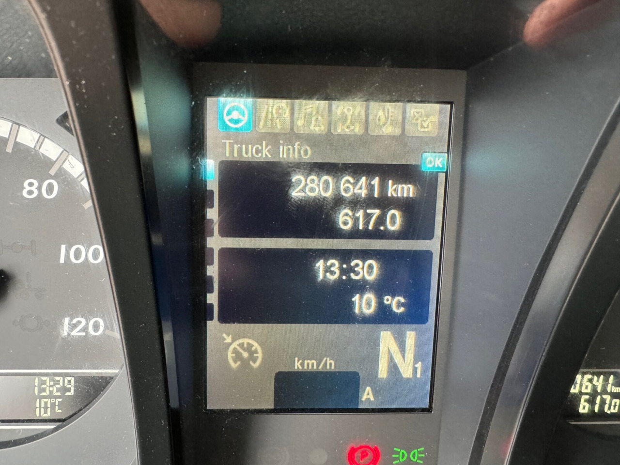 Mercedes-Benz Arocs 3258 LK 8x4/4 Arocs 3258 LK 8x4/4, Retarder, Bi-Xenon, Stahlmulde ca. 14m³, hydr. Heckklappenöffnung - Внедорожный самосвал: фото 2 Mercedes-Benz Arocs 3258 LK 8x4/4 Arocs 3258 LK 8x4/4, Retarder, Bi-Xenon, Stahlmulde ca. 14m³, hydr. Heckklappenöffnung - Внедорожный самосвал: фото 2