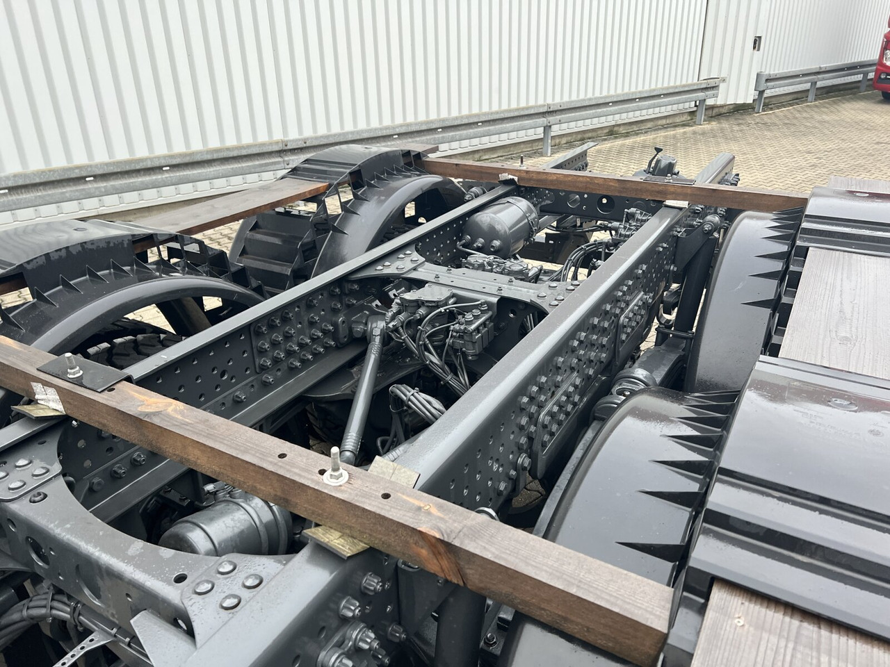 Mercedes-Benz Arocs 3340/46 A 6x6 Arocs 3340/46 A 6x6, Grounder - Самосвал: фото 4 Mercedes-Benz Arocs 3340/46 A 6x6 Arocs 3340/46 A 6x6, Grounder - Самосвал: фото 4