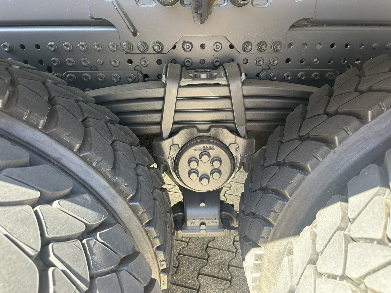 Mercedes-Benz Arocs 4142 K 8x4/4 Arocs 4142/45 K 8x4/4, Meiller Bordmatik links - Самосвал: фото 4 Mercedes-Benz Arocs 4142 K 8x4/4 Arocs 4142/45 K 8x4/4, Meiller Bordmatik links - Самосвал: фото 4