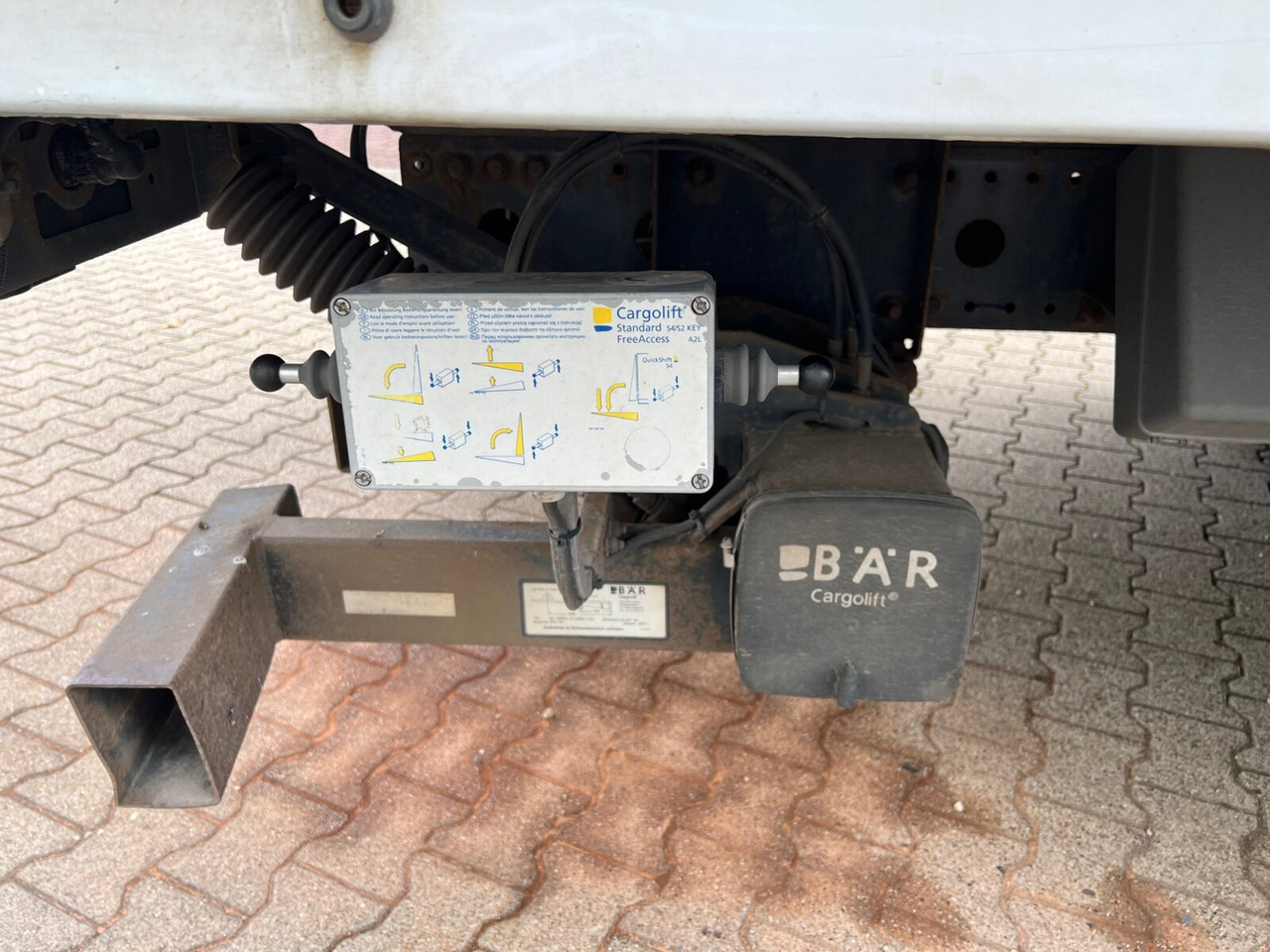 Mercedes-Benz Atego 818 L 4x2 Atego 818 L 4x2 mit LBW BÄR - Тентованный грузовик: фото 2 Mercedes-Benz Atego 818 L 4x2 Atego 818 L 4x2 mit LBW BÄR - Тентованный грузовик: фото 2