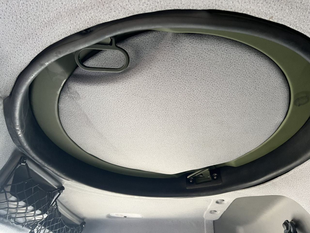 Mercedes-Benz Axor 1829 A 4x4 Axor 1829 A 4x4, Ex- - Грузовик бортовой/ Платформа: фото 4 Mercedes-Benz Axor 1829 A 4x4 Axor 1829 A 4x4, Ex- - Грузовик бортовой/ Платформа: фото 4