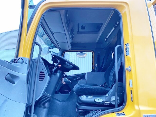 Mercedes-Benz Axor 1833 L 4x2 Axor 1833 L 4x2 mit Heckkran Hiab XS 133 K-2 - Автоманипулятор, Грузовик бортовой/ Платформа: фото 2 Mercedes-Benz Axor 1833 L 4x2 Axor 1833 L 4x2 mit Heckkran Hiab XS 133 K-2 - Автоманипулятор, Грузовик бортовой/ Платформа: фото 2