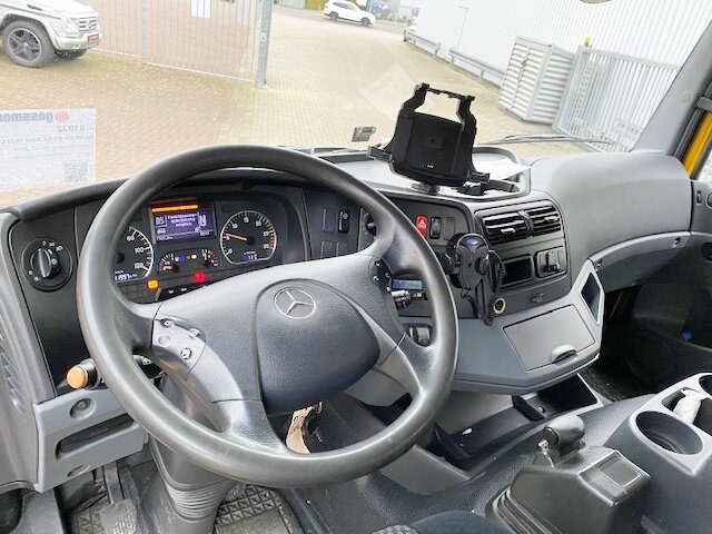 Mercedes-Benz Axor 1833 L 4x2 Axor 1833 L 4x2 mit Heckkran Hiab XS 133 K-2 - Автоманипулятор, Грузовик бортовой/ Платформа: фото 3 Mercedes-Benz Axor 1833 L 4x2 Axor 1833 L 4x2 mit Heckkran Hiab XS 133 K-2 - Автоманипулятор, Грузовик бортовой/ Платформа: фото 3
