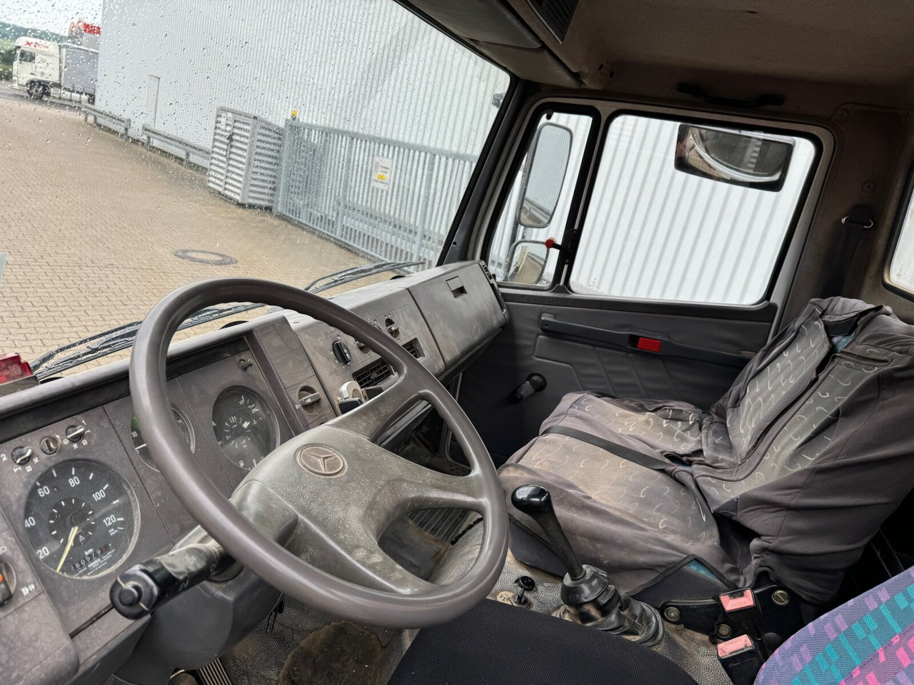 Mercedes-Benz LK 814 4x2 LK 814 4x2, 6-Zylinder, Kran Tirre Euro 35 - Автоманипулятор, Грузовик бортовой/ Платформа: фото 4 Mercedes-Benz LK 814 4x2 LK 814 4x2, 6-Zylinder, Kran Tirre Euro 35 - Автоманипулятор, Грузовик бортовой/ Платформа: фото 4