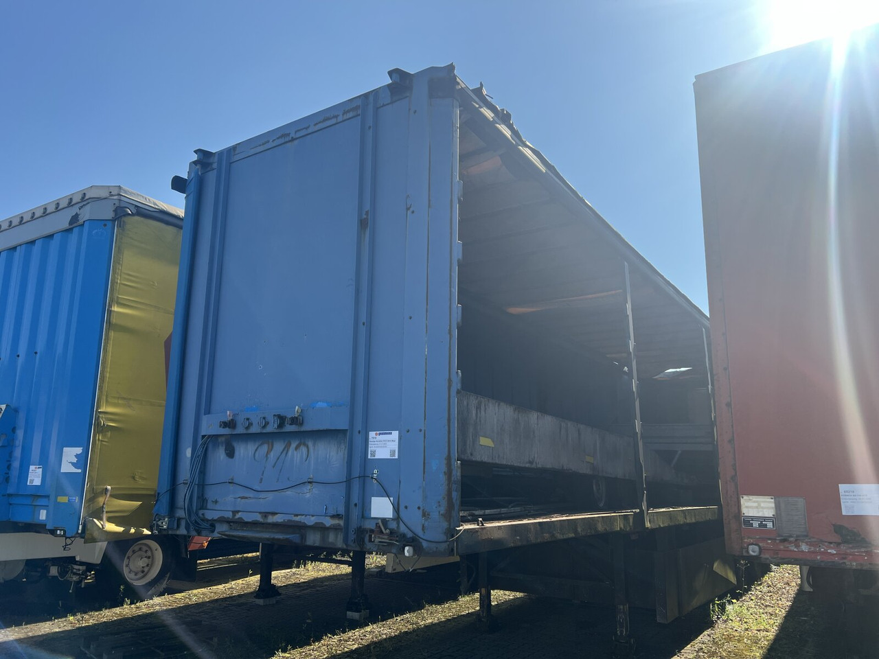 RICÖ SAnh SAnh, EDSCHA - Полуприцеп бортовой/ Платформа: фото 5 RICÖ SAnh SAnh, EDSCHA - Полуприцеп бортовой/ Платформа: фото 5