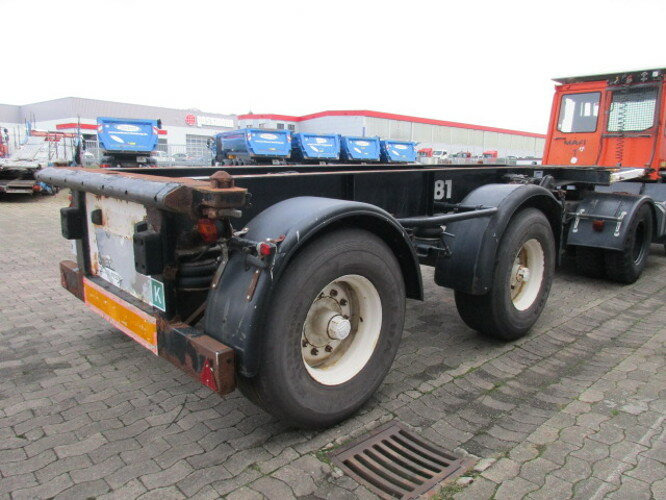 SC 24-36 - Полуприцеп-контейнеровоз/ Сменный кузов: фото 4 SC 24-36 - Полуприцеп-контейнеровоз/ Сменный кузов: фото 4