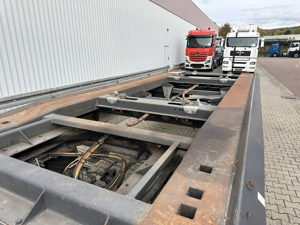 Schmitz Cargobull ACF 18 ACF 18 Abrollanhänger - Прицеп мультилифт/ Бункеровоз: фото 3 Schmitz Cargobull ACF 18 ACF 18 Abrollanhänger - Прицеп мультилифт/ Бункеровоз: фото 3