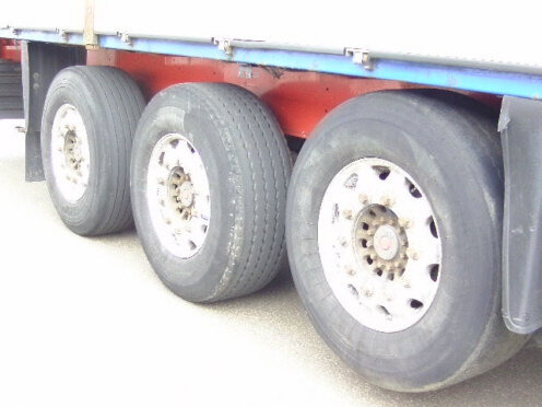 Тентованный полуприцеп Schmitz Cargobull S 01: фото 8