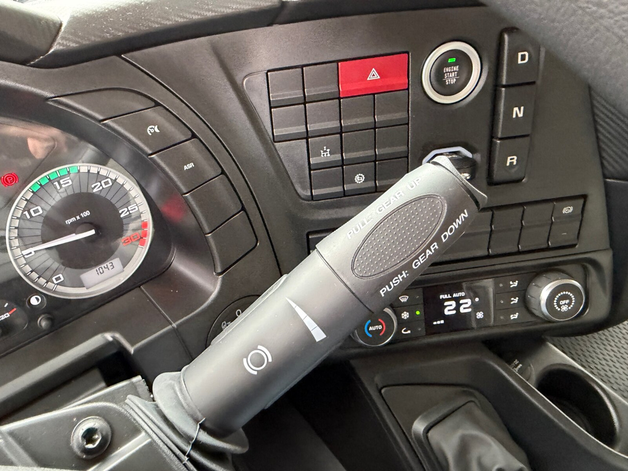 T-Way 360 6x6 T-Way 360 6x6, Nebenantrieb - Грузовик-шасси: фото 4 T-Way 360 6x6 T-Way 360 6x6, Nebenantrieb - Грузовик-шасси: фото 4