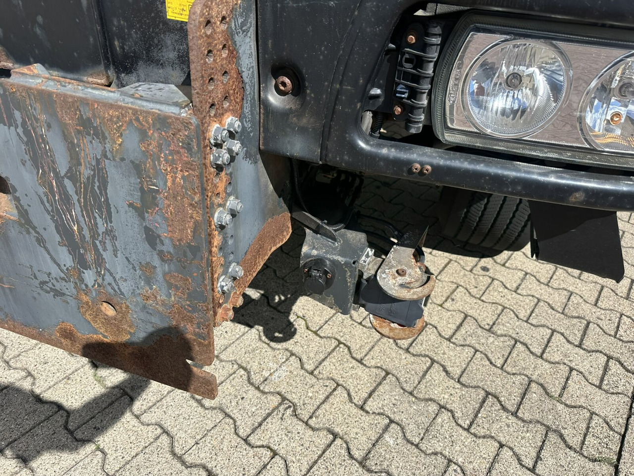 Trakker AD190T33WP 4x4 Trakker AD190T33WP 4x4, Winterdienstausstattung - Крюковой мультилифт: фото 4 Trakker AD190T33WP 4x4 Trakker AD190T33WP 4x4, Winterdienstausstattung - Крюковой мультилифт: фото 4