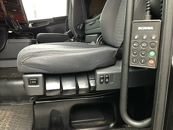 Scania R 420 4x2 R420 4x2 Lowliner, Twin Tec Rußfilterkat - Тягач: фото 2 Scania R 420 4x2 R420 4x2 Lowliner, Twin Tec Rußfilterkat - Тягач: фото 2