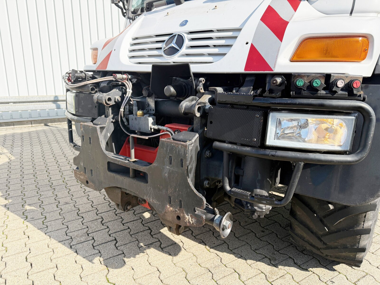 Мобильный кран Unimog U400 4x4 U400 4x4, Frontzapfwelle, Heckkran Hiab XS 144-E4 HiDuo, Seilwinde, Funk: фото 10 Мобильный кран Unimog U400 4x4 U400 4x4, Frontzapfwelle, Heckkran Hiab XS 144-E4 HiDuo, Seilwinde, Funk: фото 10