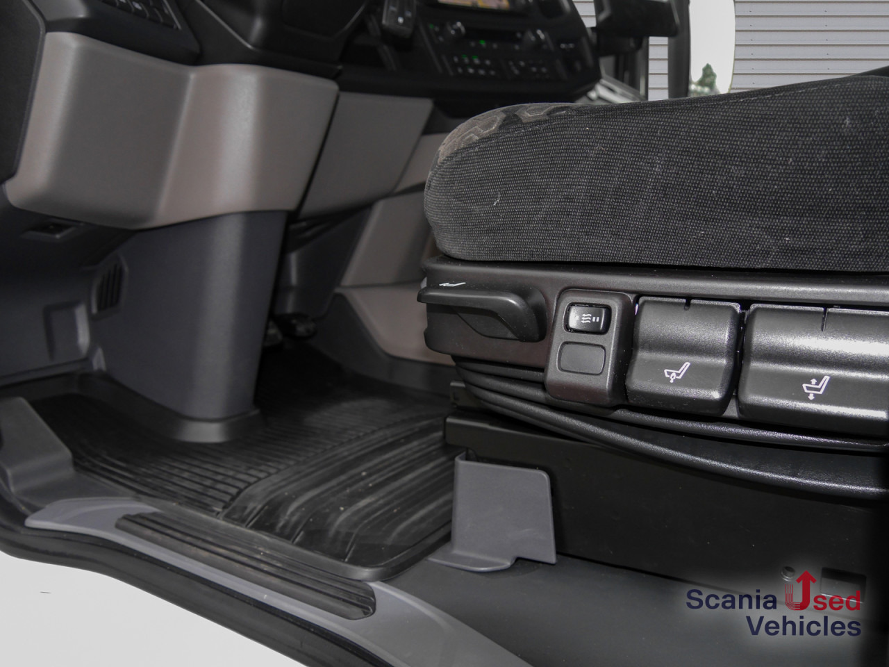 SCANIA R 460 A4x2NA - SUPER - - Тягач: фото 3 SCANIA R 460 A4x2NA - SUPER - - Тягач: фото 3