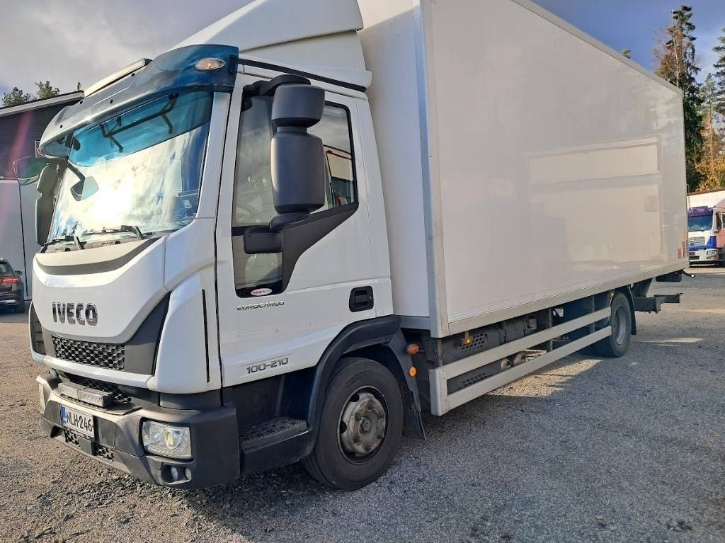 Iveco Eurocargo 100 E21 - Грузовик с закрытым кузовом: фото 1 Iveco Eurocargo 100 E21 - Грузовик с закрытым кузовом: фото 1
