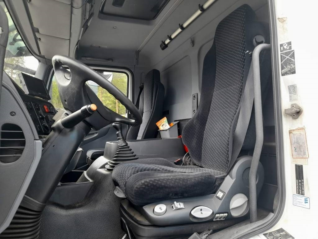 Mercedes-Benz Axor 1829 - Рефрижератор: фото 4 Mercedes-Benz Axor 1829 - Рефрижератор: фото 4