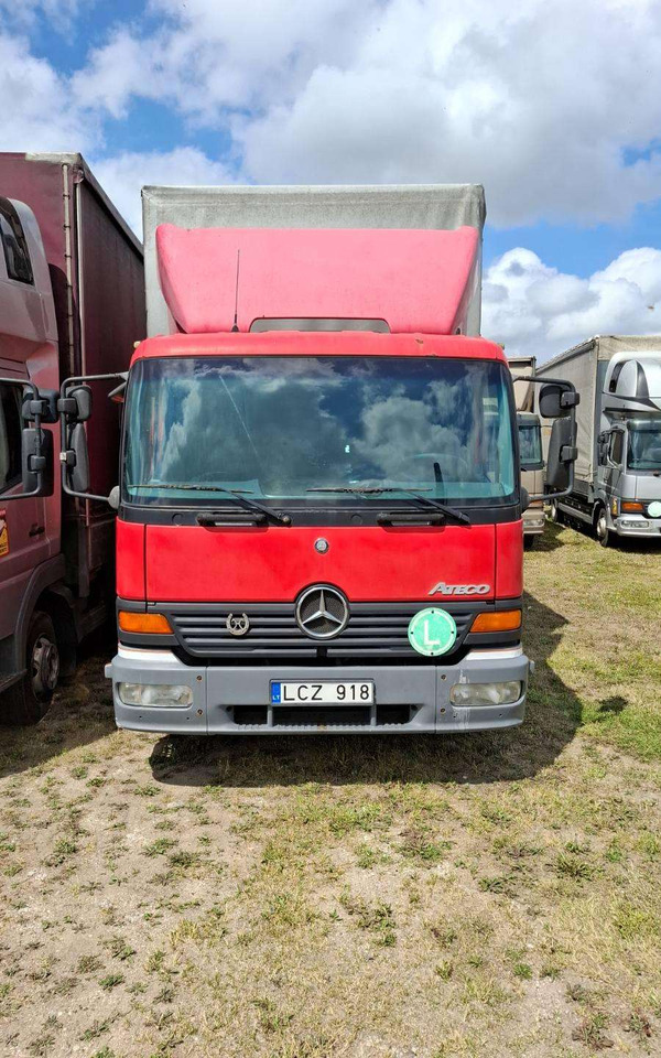 Mercedes-Benz 823 - Тентованный грузовик: фото 1 Mercedes-Benz 823 - Тентованный грузовик: фото 1