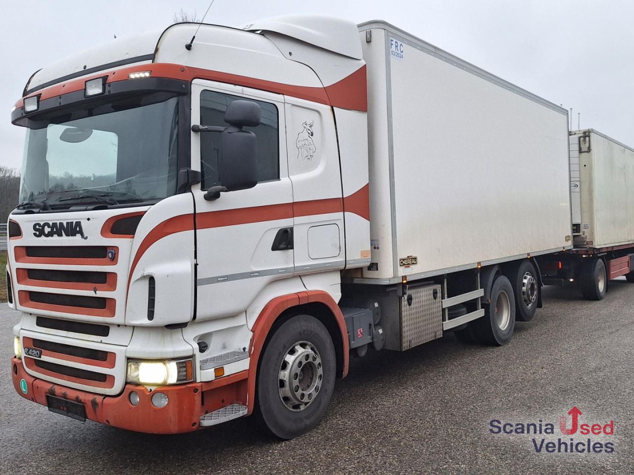 SCANIA R 420 LB6x2MNB Analog Tacho Rohrbahnen Komplettzug - Фургон-рефрижератор: фото 1 SCANIA R 420 LB6x2MNB Analog Tacho Rohrbahnen Komplettzug - Фургон-рефрижератор: фото 1