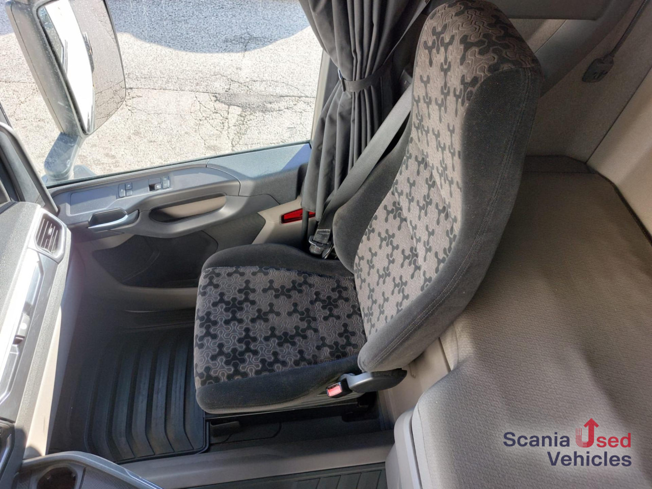 SCANIA R 410 A4x2NA Highline - Тягач: фото 4 SCANIA R 410 A4x2NA Highline - Тягач: фото 4