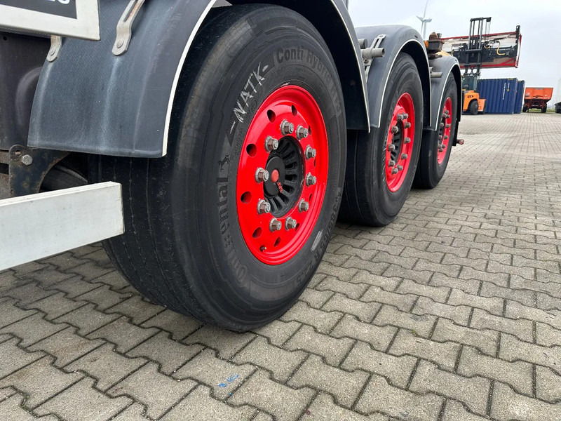 Полуприцеп-контейнеровоз/ Сменный кузов Burg 20FT ADR (EX/II, EX/III, FL, AT) Chassis, Empty weight : 3.690kg, SAF INTRADISC, 2x Liftaxle, NL-chassis: фото 16 Полуприцеп-контейнеровоз/ Сменный кузов Burg 20FT ADR (EX/II, EX/III, FL, AT) Chassis, Empty weight : 3.690kg, SAF INTRADISC, 2x Liftaxle, NL-chassis: фото 16