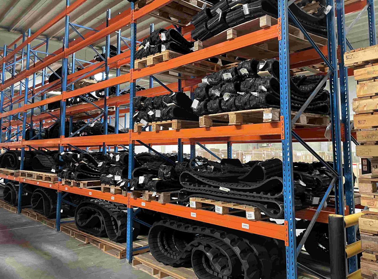 Rubber track for Case IH 9300 / GRECAV / ZUIDBERG / Claas Xerion 5000 TS 30" and 36" - Гусеница для Гусеничных тракторов: фото 2 Rubber track for Case IH 9300 / GRECAV / ZUIDBERG / Claas Xerion 5000 TS 30" and 36" - Гусеница для Гусеничных тракторов: фото 2