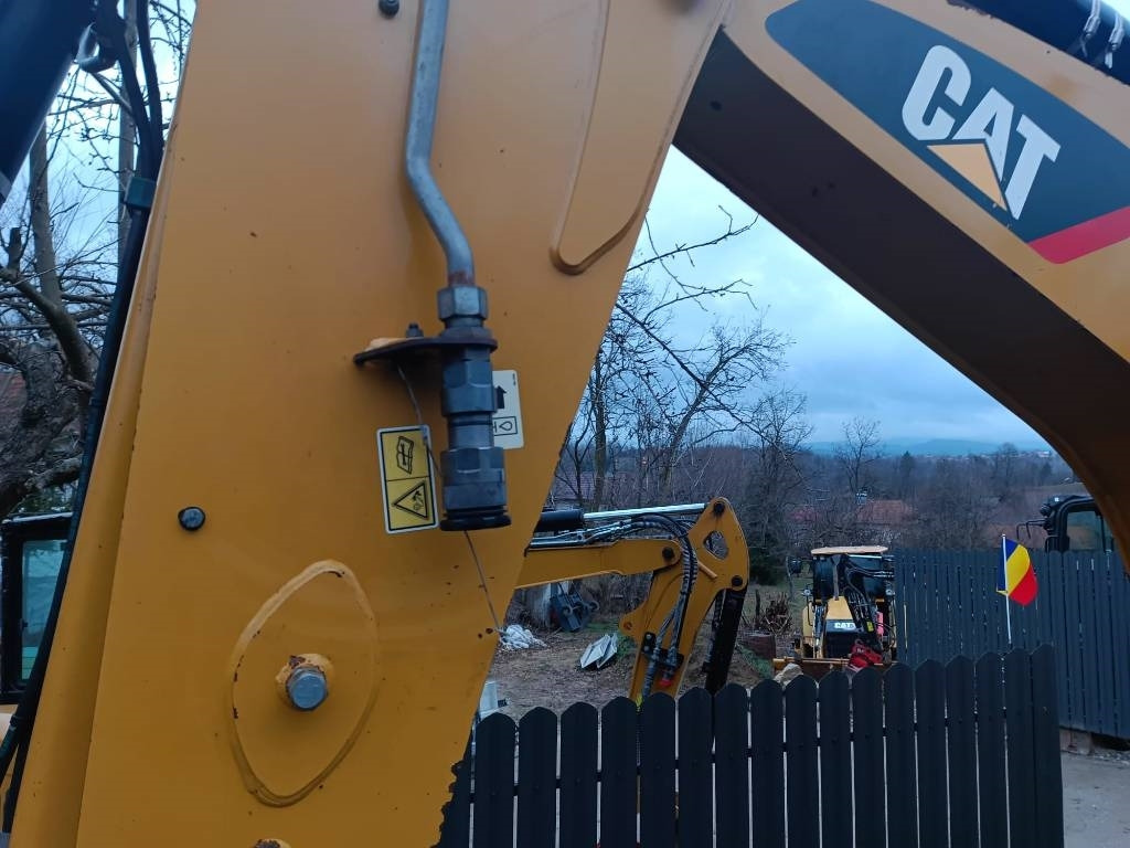 CAT 432 - Экскаватор-погрузчик: фото 5 CAT 432 - Экскаватор-погрузчик: фото 5