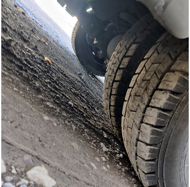 Mercedes-Benz 818 - Грузовик с закрытым кузовом: фото 5 Mercedes-Benz 818 - Грузовик с закрытым кузовом: фото 5