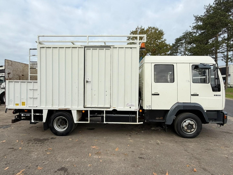 MAN 10.225 LC CLOSED BOX / KOFFER - DOKA - MANUAL GEARBOX - *344.000km* - STEEL SPRING / BLATT / LAMES - BE TRUCK - Грузовик с закрытым кузовом: фото 4 MAN 10.225 LC CLOSED BOX / KOFFER - DOKA - MANUAL GEARBOX - *344.000km* - STEEL SPRING / BLATT / LAMES - BE TRUCK - Грузовик с закрытым кузовом: фото 4
