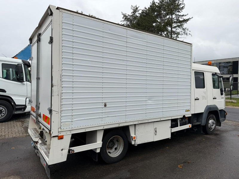MAN LE 8.180 CLOSED BOX / KOFFER - DOKA - MANUAL GEARBOX - *248.000km* - STEEL SPRING / BLATT / LAMES - BE TRUCK - Грузовик с закрытым кузовом: фото 5 MAN LE 8.180 CLOSED BOX / KOFFER - DOKA - MANUAL GEARBOX - *248.000km* - STEEL SPRING / BLATT / LAMES - BE TRUCK - Грузовик с закрытым кузовом: фото 5