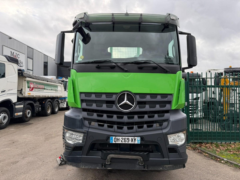 Mercedes-Benz AROCS 3240 8x4 TRIDEM + CRANE HIAB 166 E-5 HIPRO - ROTATOR - 5/6F - RADIO - PLATFORM 7m50 - EURO 6 - *324.000km* - LIFT + STEERING AXLE - Автоманипулятор: фото 3 Mercedes-Benz AROCS 3240 8x4 TRIDEM + CRANE HIAB 166 E-5 HIPRO - ROTATOR - 5/6F - RADIO - PLATFORM 7m50 - EURO 6 - *324.000km* - LIFT + STEERING AXLE - Автоманипулятор: фото 3
