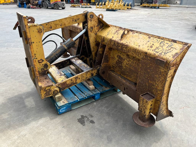 Cat 12H / 120M / 120H / 140G / 140H / 140K / 140M / 14 - Отвал для Строительной техники: фото 3 Cat 12H / 120M / 120H / 140G / 140H / 140K / 140M / 14 - Отвал для Строительной техники: фото 3