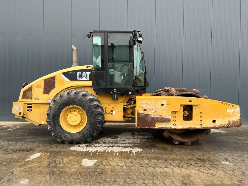 Cat CP76 - Каток: фото 5 Cat CP76 - Каток: фото 5