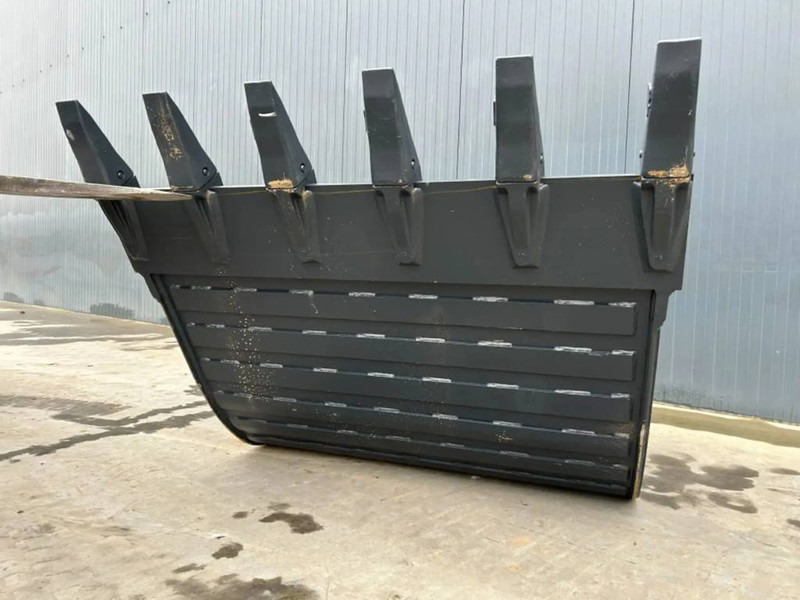 Hitachi ZX220 - 1.40m - Ковш для Строительной техники: фото 1 Hitachi ZX220 - 1.40m - Ковш для Строительной техники: фото 1