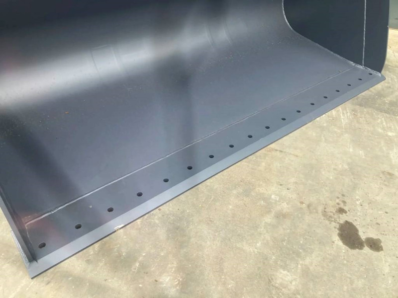 Volvo L90F - Ковш для Строительной техники: фото 3 Volvo L90F - Ковш для Строительной техники: фото 3